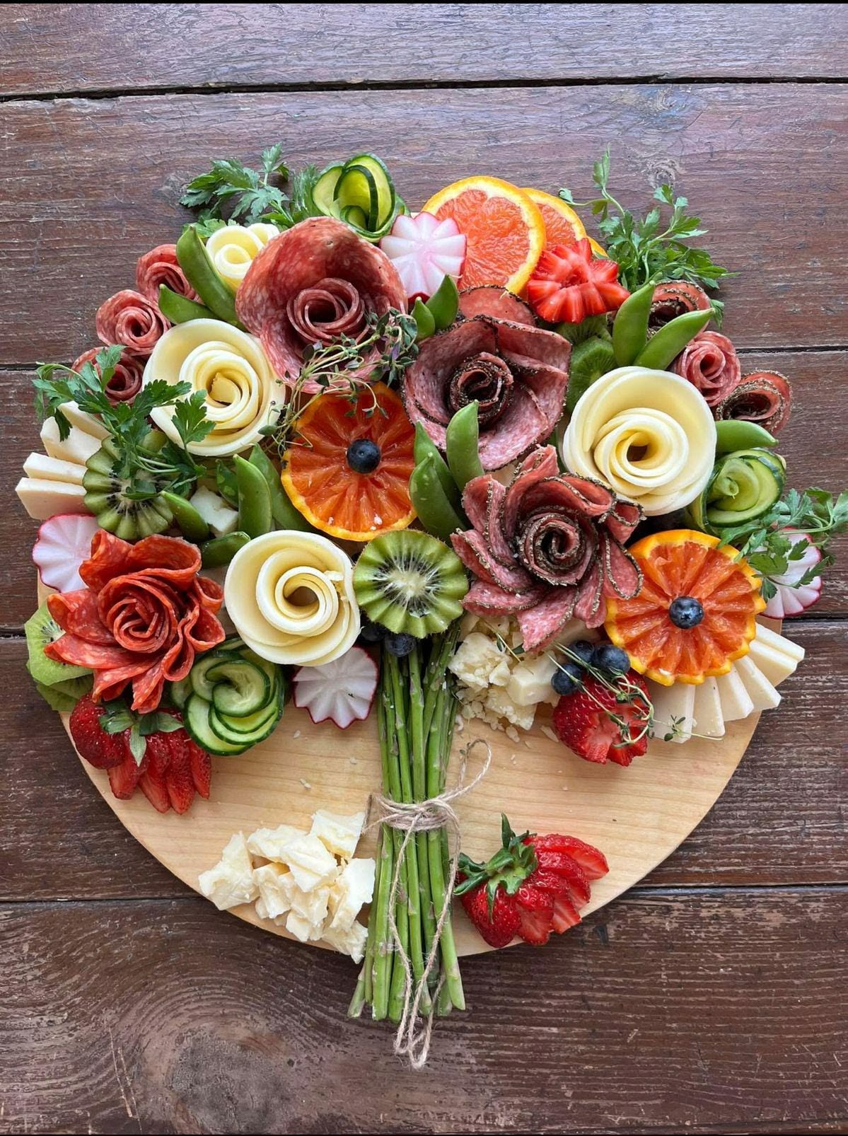 Stunning Charcuterie Bouquet Board for Parties and Celebrations 7 charcuterie bouquet hero